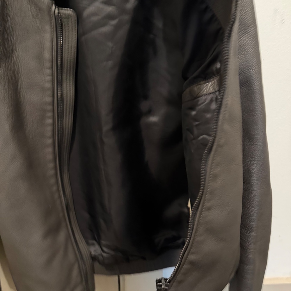 Burberry Jacket - Picture 3 of 6